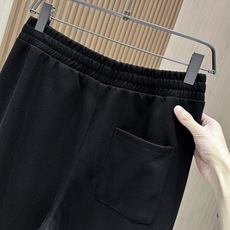 🆕🆕🆕【Loro Piana 撞色刺绣休闲套装,一套拿捏松弛高级感的男士休闲套装,兼顾质感与日常实穿。甄选高克重亲肤针织 🆕🆕🆕【Loro Piana 撞色刺绣休闲套装,一套拿捏松弛高级感的男士休闲套装,兼顾质感与日常实穿。甄选高克重亲肤针织