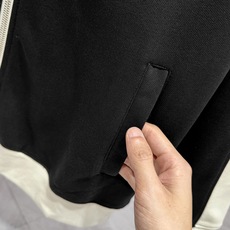 🆕🆕🆕【Loro Piana 撞色刺绣休闲套装,一套拿捏松弛高级感的男士休闲套装,兼顾质感与日常实穿。甄选高克重亲肤针织 🆕🆕🆕【Loro Piana 撞色刺绣休闲套装,一套拿捏松弛高级感的男士休闲套装,兼顾质感与日常实穿。甄选高克重亲肤针织