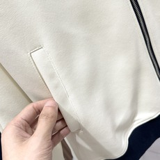 🆕🆕🆕【Loro Piana 撞色刺绣休闲套装,一套拿捏松弛高级感的男士休闲套装,兼顾质感与日常实穿。甄选高克重亲肤针织 🆕🆕🆕【Loro Piana 撞色刺绣休闲套装,一套拿捏松弛高级感的男士休闲套装,兼顾质感与日常实穿。甄选高克重亲肤针织