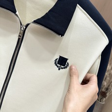 🆕🆕🆕【Loro Piana 撞色刺绣休闲套装,一套拿捏松弛高级感的男士休闲套装,兼顾质感与日常实穿。甄选高克重亲肤针织 🆕🆕🆕【Loro Piana 撞色刺绣休闲套装,一套拿捏松弛高级感的男士休闲套装,兼顾质感与日常实穿。甄选高克重亲肤针织