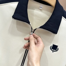 🆕🆕🆕【Loro Piana 撞色刺绣休闲套装,一套拿捏松弛高级感的男士休闲套装,兼顾质感与日常实穿。甄选高克重亲肤针织 🆕🆕🆕【Loro Piana 撞色刺绣休闲套装,一套拿捏松弛高级感的男士休闲套装,兼顾质感与日常实穿。甄选高克重亲肤针织