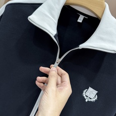 🆕🆕🆕【Loro Piana 撞色刺绣休闲套装,一套拿捏松弛高级感的男士休闲套装,兼顾质感与日常实穿。甄选高克重亲肤针织 🆕🆕🆕【Loro Piana 撞色刺绣休闲套装,一套拿捏松弛高级感的男士休闲套装,兼顾质感与日常实穿。甄选高克重亲肤针织
