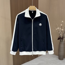 🆕🆕🆕【Loro Piana 撞色刺绣休闲套装,一套拿捏松弛高级感的男士休闲套装,兼顾质感与日常实穿。甄选高克重亲肤针织 🆕🆕🆕【Loro Piana 撞色刺绣休闲套装,一套拿捏松弛高级感的男士休闲套装,兼顾质感与日常实穿。甄选高克重亲肤针织