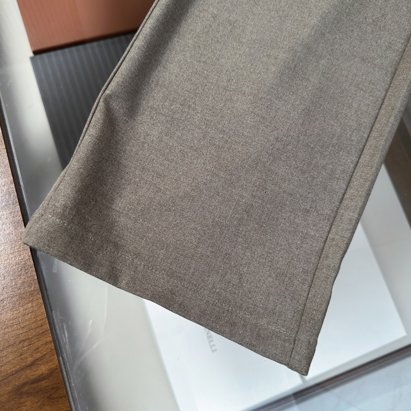 🆕🆕🆕 #新款上新 【Zegna 羊绒混纺衬衫套装,整套诠释老钱风松弛绅士格调】 选用细腻羊绒混纺面料,羊绒赋予面料温润 🆕🆕🆕 #新款上新 【Zegna 羊绒混纺衬衫套装,整套诠释老钱风松弛绅士格调】 选用细腻羊绒混纺面料,羊绒赋予面料温润