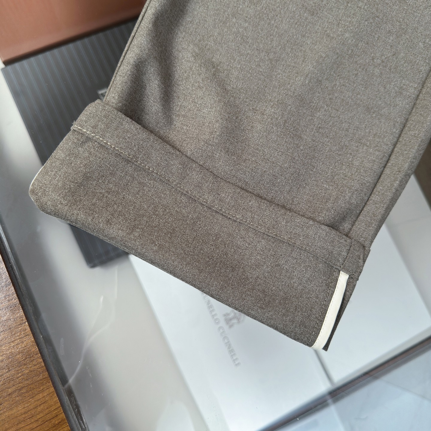 🆕🆕🆕 #新款上新 【Zegna 羊绒混纺衬衫套装,整套诠释老钱风松弛绅士格调】 选用细腻羊绒混纺面料,羊绒赋予面料温润 🆕🆕🆕 #新款上新 【Zegna 羊绒混纺衬衫套装,整套诠释老钱风松弛绅士格调】 选用细腻羊绒混纺面料,羊绒赋予面料温润