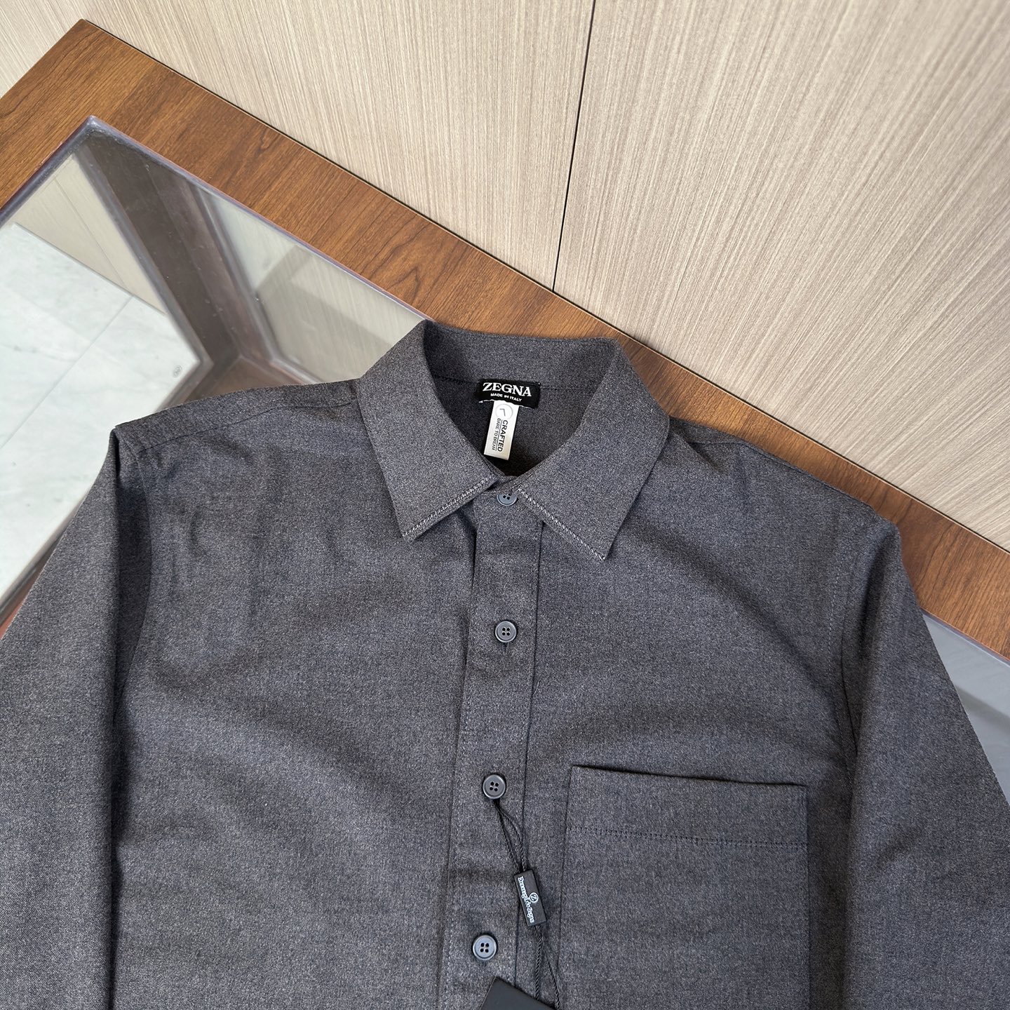 🆕🆕🆕 #新款上新 【Zegna 羊绒混纺衬衫套装,整套诠释老钱风松弛绅士格调】 选用细腻羊绒混纺面料,羊绒赋予面料温润 🆕🆕🆕 #新款上新 【Zegna 羊绒混纺衬衫套装,整套诠释老钱风松弛绅士格调】 选用细腻羊绒混纺面料,羊绒赋予面料温润