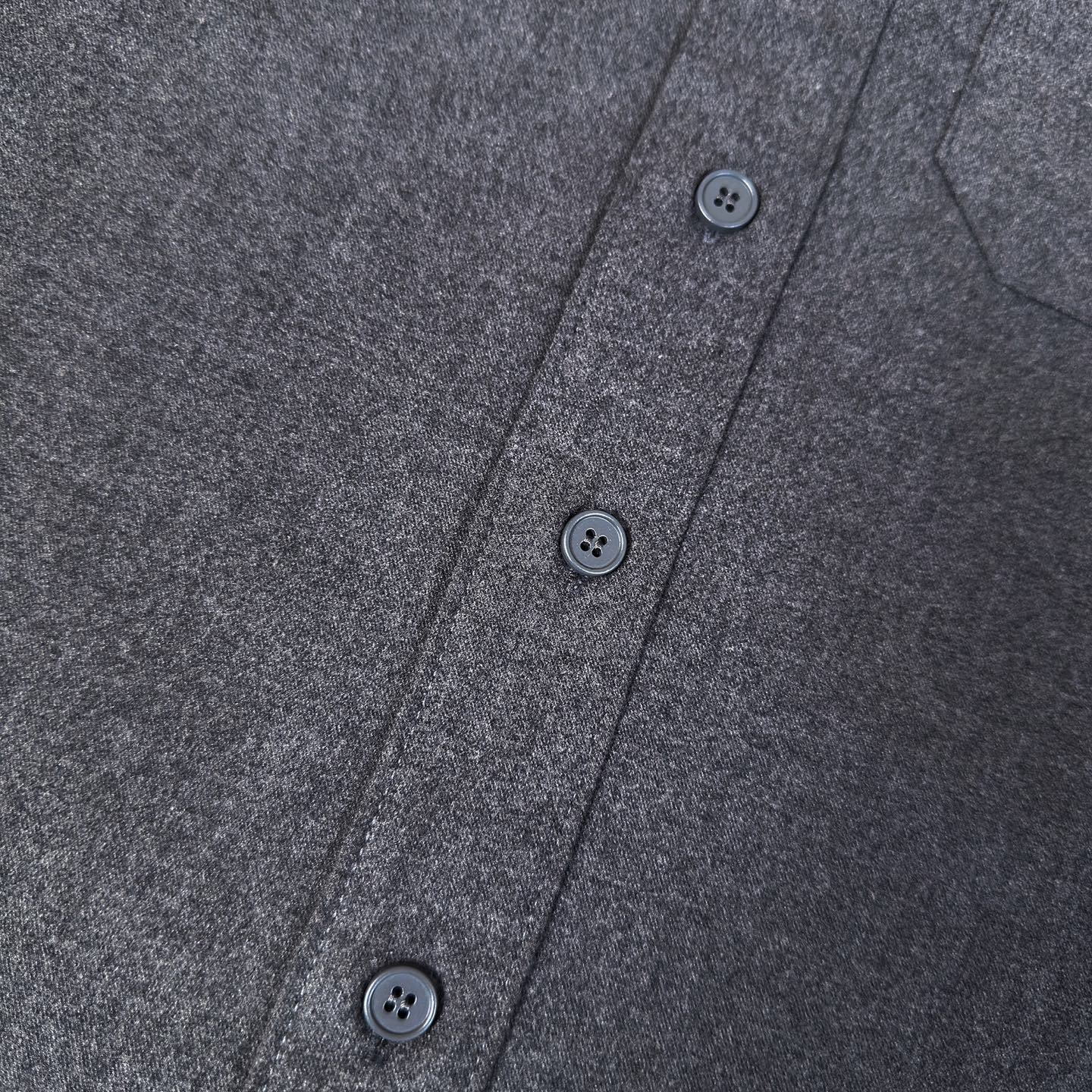 🆕🆕🆕 #新款上新 【Zegna 羊绒混纺衬衫套装,整套诠释老钱风松弛绅士格调】 选用细腻羊绒混纺面料,羊绒赋予面料温润 🆕🆕🆕 #新款上新 【Zegna 羊绒混纺衬衫套装,整套诠释老钱风松弛绅士格调】 选用细腻羊绒混纺面料,羊绒赋予面料温润