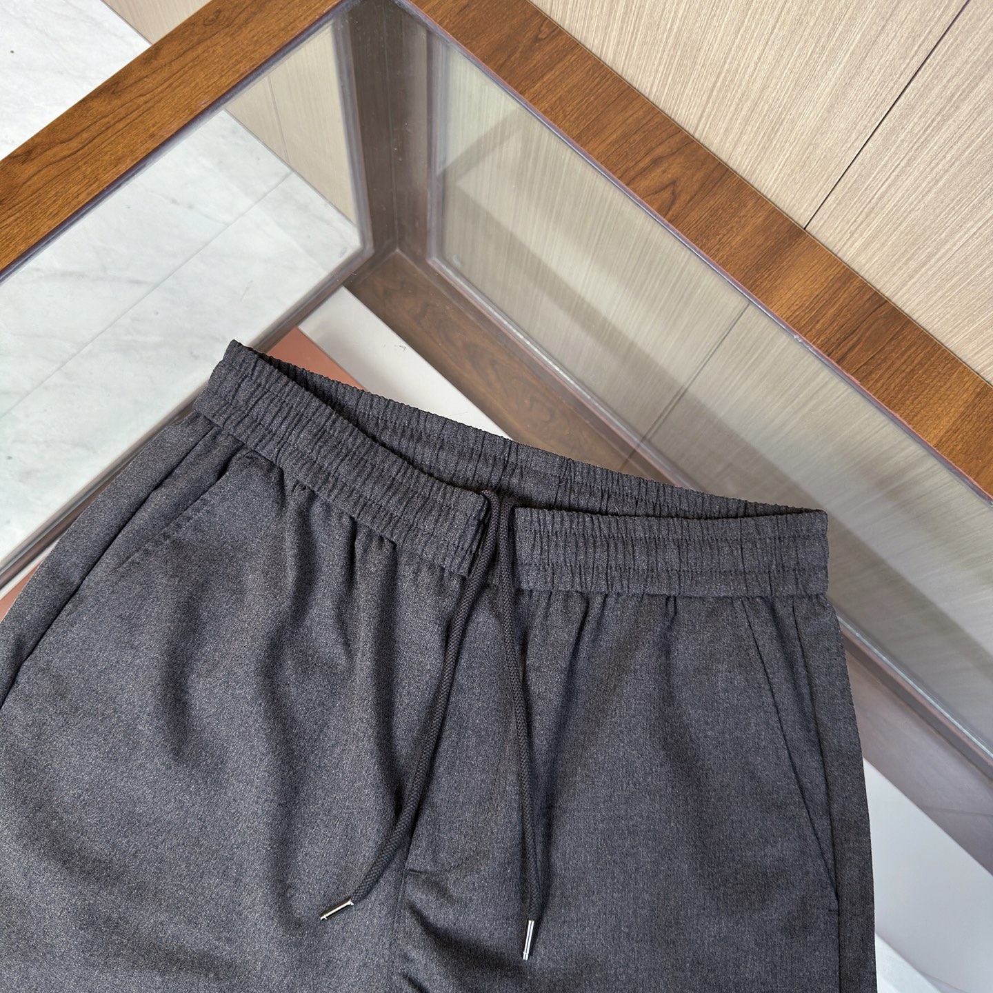 🆕🆕🆕 #新款上新 【Zegna 羊绒混纺衬衫套装,整套诠释老钱风松弛绅士格调】 选用细腻羊绒混纺面料,羊绒赋予面料温润 🆕🆕🆕 #新款上新 【Zegna 羊绒混纺衬衫套装,整套诠释老钱风松弛绅士格调】 选用细腻羊绒混纺面料,羊绒赋予面料温润