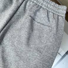 🆕🆕🆕 #新款上新 【Brioni 连帽拉链卫衣套装,不夸张的花色,整套呈现低调内敛的老钱休闲格调,沉稳耐看,不张扬却 🆕🆕🆕 #新款上新 【Brioni 连帽拉链卫衣套装,不夸张的花色,整套呈现低调内敛的老钱休闲格调,沉稳耐看,不张扬却
