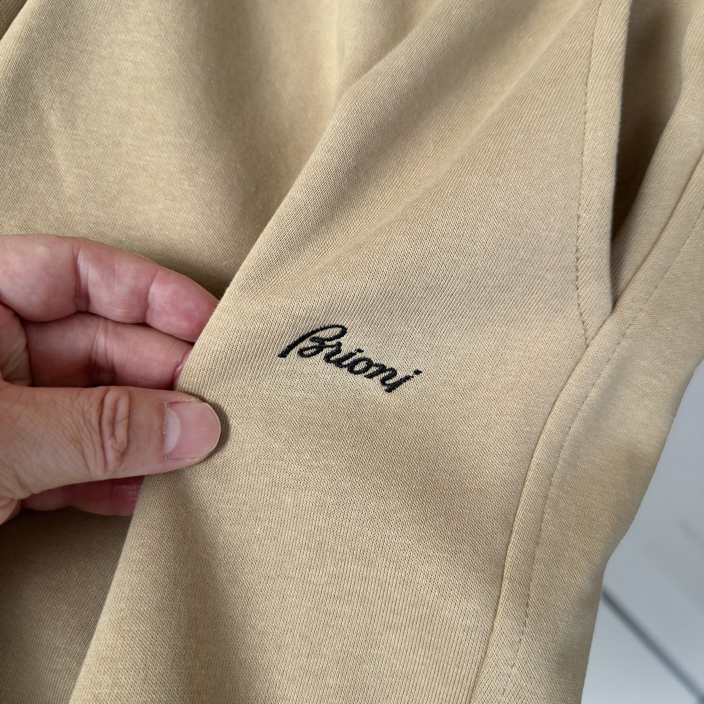 🆕🆕🆕 #新款上新 【Brioni 连帽拉链卫衣套装,不夸张的花色,整套呈现低调内敛的老钱休闲格调,沉稳耐看,不张扬却 🆕🆕🆕 #新款上新 【Brioni 连帽拉链卫衣套装,不夸张的花色,整套呈现低调内敛的老钱休闲格调,沉稳耐看,不张扬却