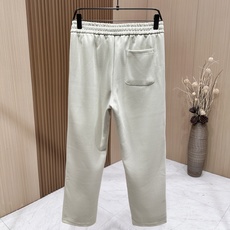 🆕🆕🆕 #新款上新 【Brioni 连帽拉链卫衣套装,不夸张的花色,整套呈现低调内敛的老钱休闲格调,沉稳耐看,不张扬却 🆕🆕🆕 #新款上新 【Brioni 连帽拉链卫衣套装,不夸张的花色,整套呈现低调内敛的老钱休闲格调,沉稳耐看,不张扬却