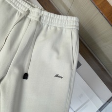 🆕🆕🆕 #新款上新 【Brioni 连帽拉链卫衣套装,不夸张的花色,整套呈现低调内敛的老钱休闲格调,沉稳耐看,不张扬却 🆕🆕🆕 #新款上新 【Brioni 连帽拉链卫衣套装,不夸张的花色,整套呈现低调内敛的老钱休闲格调,沉稳耐看,不张扬却