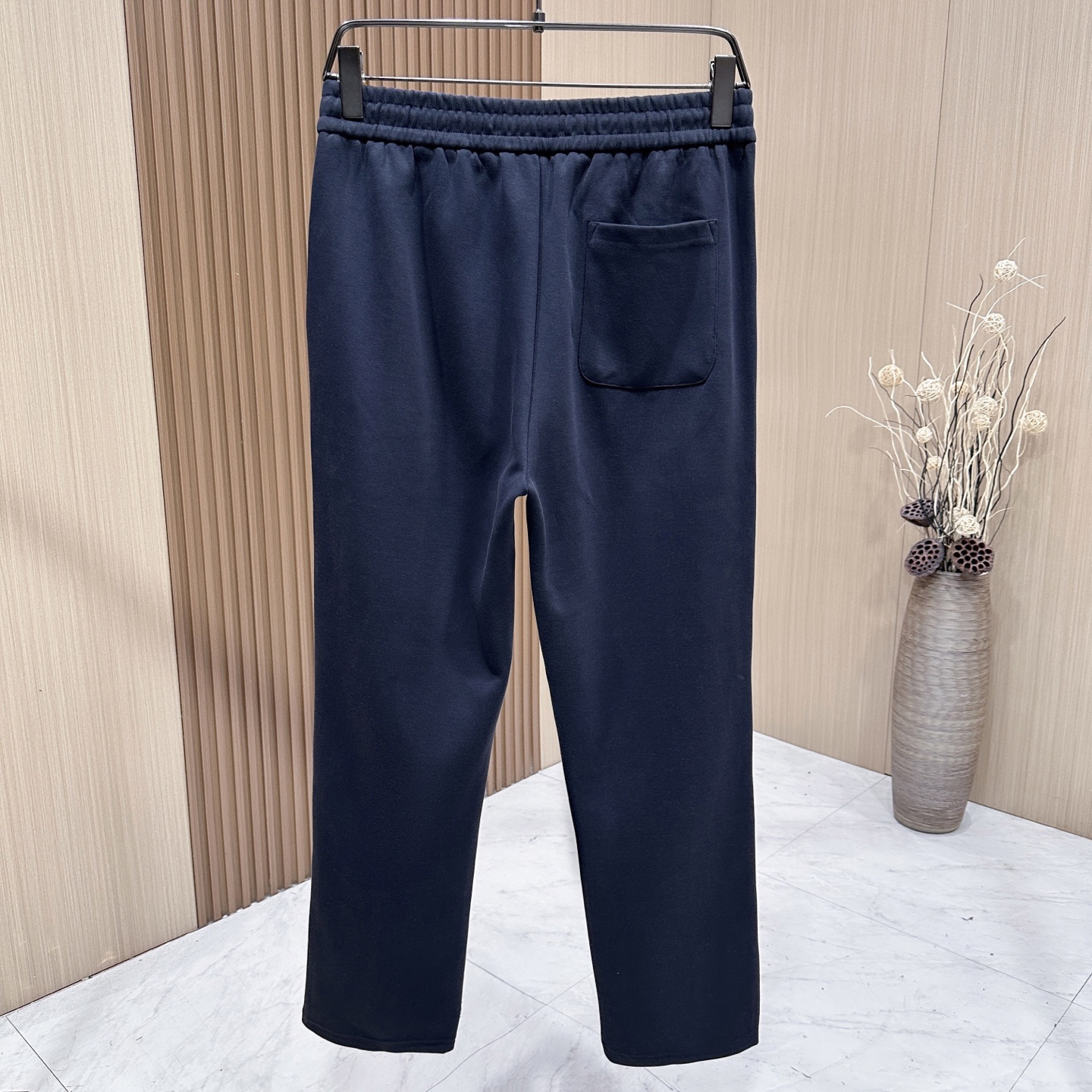 🆕🆕🆕 #新款上新 【Brioni 连帽拉链卫衣套装,不夸张的花色,整套呈现低调内敛的老钱休闲格调,沉稳耐看,不张扬却 🆕🆕🆕 #新款上新 【Brioni 连帽拉链卫衣套装,不夸张的花色,整套呈现低调内敛的老钱休闲格调,沉稳耐看,不张扬却