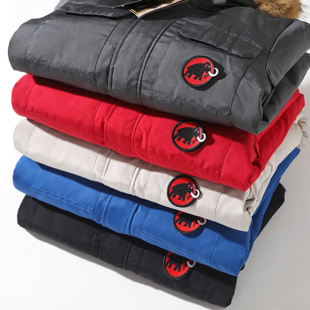 MAMMUT猛犸象 大红标LOGO防风防水防泼水情侣保暖羽绒服