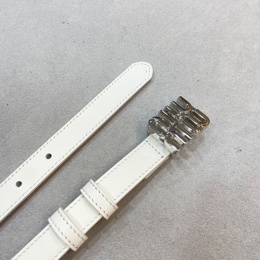 Stylish Leather Belt with MiUMiU Logo in Various Lengths and Prices - 图片 8