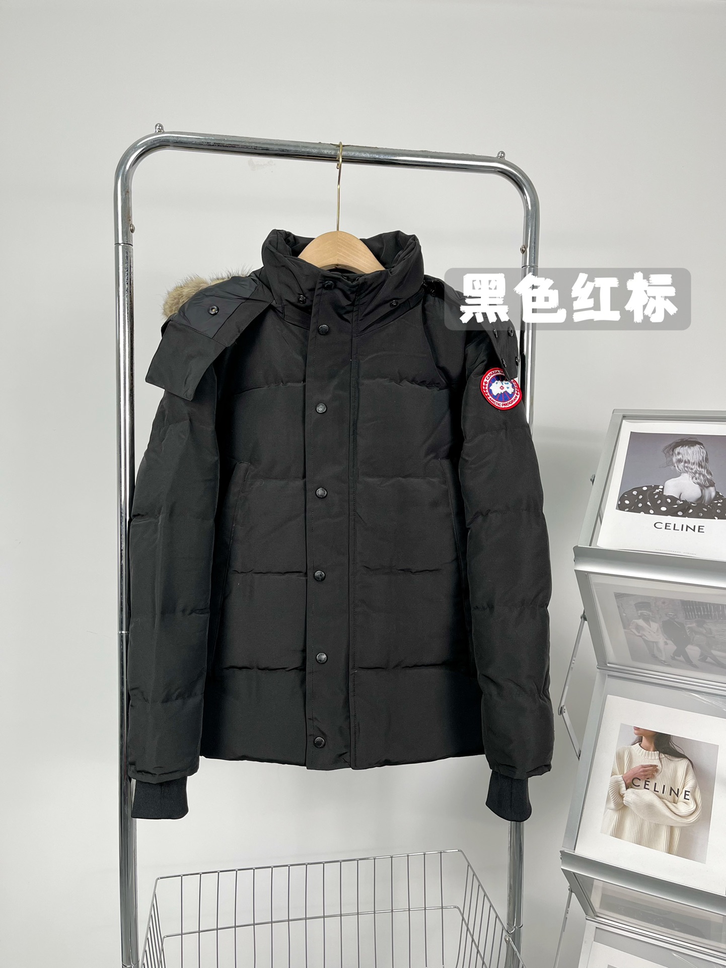P470



𝐂𝐚𝐧𝐚𝐝𝐚 𝐠𝐨𝐨𝐬𝐞丨加拿大鹅29款羽绒服

Size：S-XXL