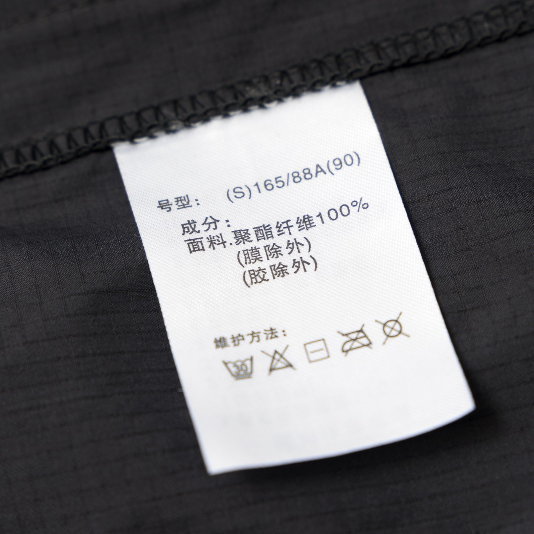 KOLON SPORT丨可隆胸口小标纯色防晒服 黑色 灰白 黄色