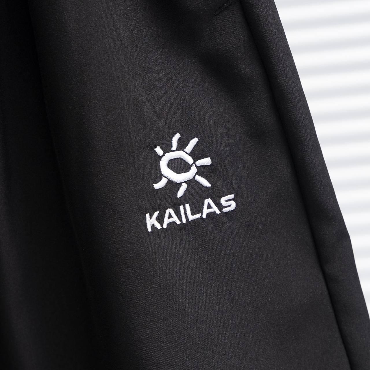 KAILAS丨凯乐石刺绣标短裤（速干）黑色