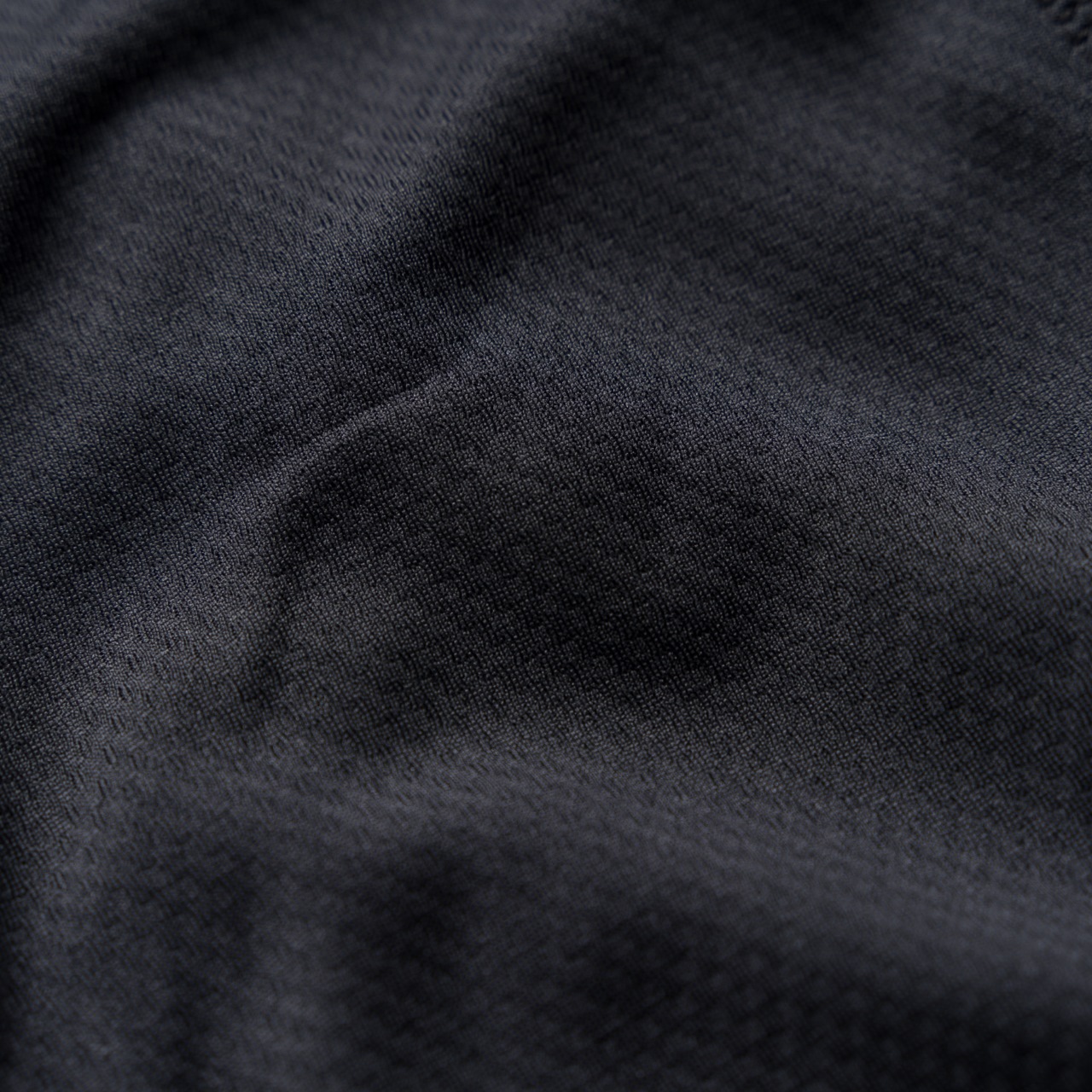 KAILAS丨凯乐石刺绣标短裤（网格） 黑色