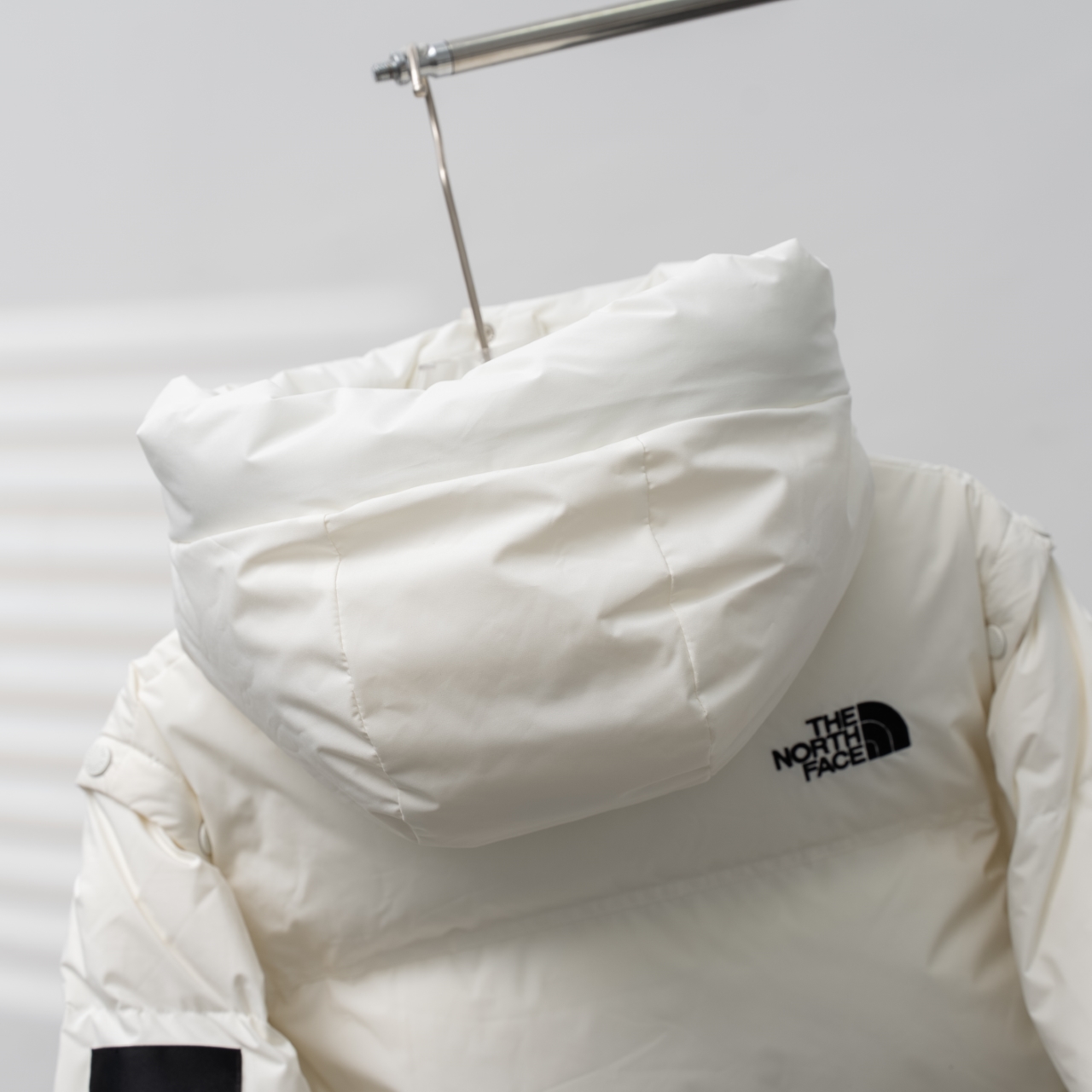 TNF 北面 韓国版 脱袖 二合一 フード付き ダウンジャケット