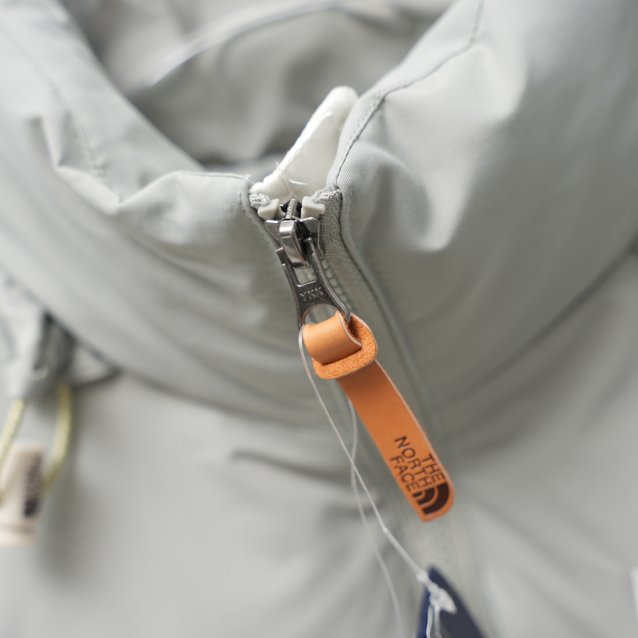 TNF北面1996大标羽绒服・灰白・S-XXLサイズ対応