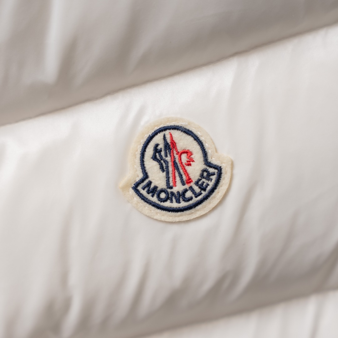 Beichen Exclusive Top Version 🔥  Factory Direct SupplyMONCLER - Comprehensive 4