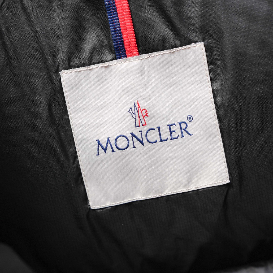 Moncler Haute Couture Haute Couture Ready-to-Wear Clothing Dress Jacket 8