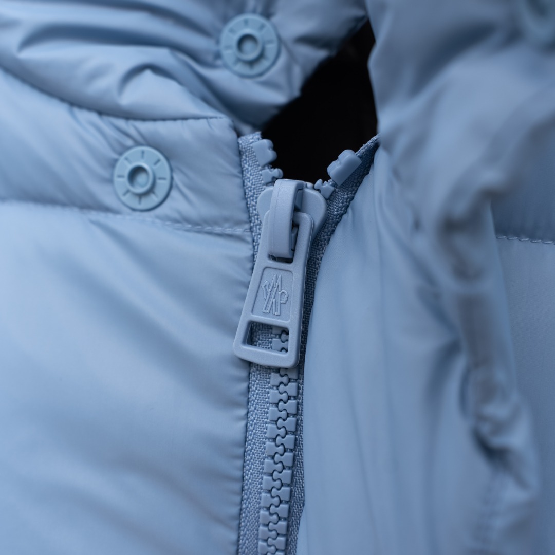 盟可睐 Moncler 高定典藏名品高定成衣时装外套连衣裙衬衫T恤 #511F077A 7