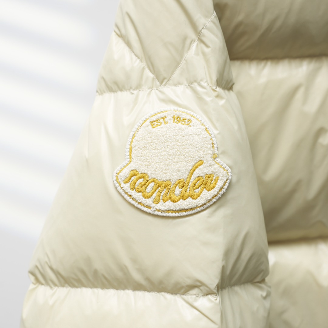 Moncler Haute Couture Haute Couture Ready-to-Wear Clothing Dress Jacket 4