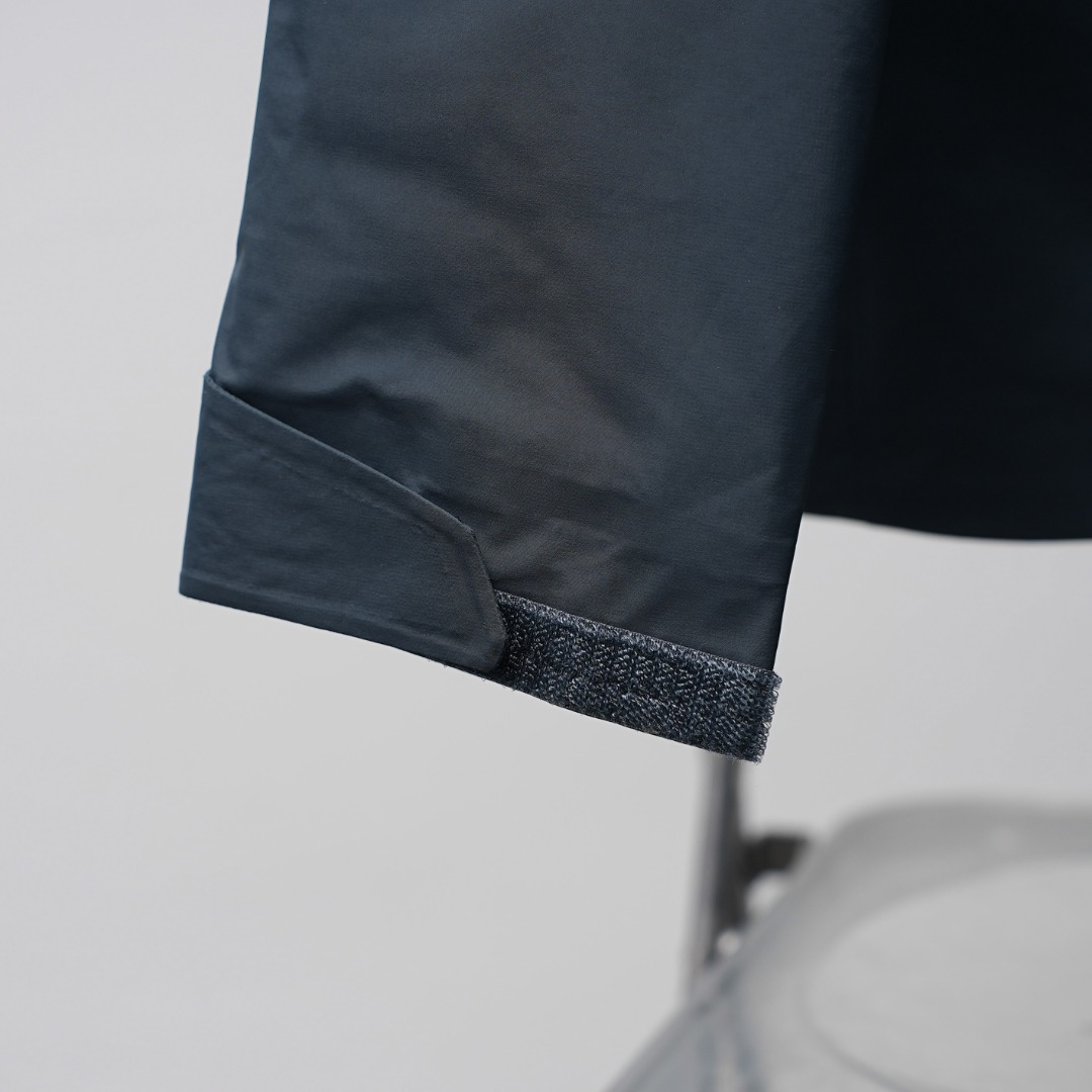 市售最高版本 现货供应 鹅绒版🔥 工厂直供💰620
Arc&lsquo;teryx丨始祖鸟顶级Macai买菜顶级连帽鹅绒服

配色：海王星蓝
尺码：S-XXL