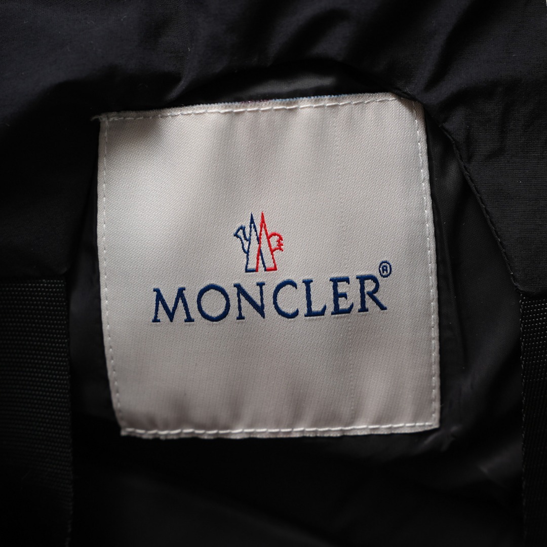 Moncler Haute Couture Haute Couture Ready-to-Wear Clothing Dress Jacket 8
