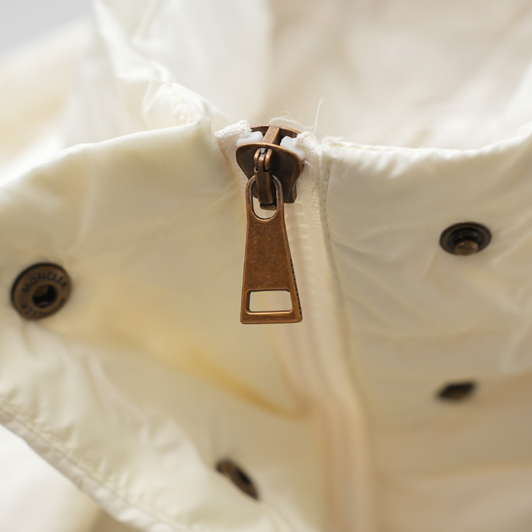 盟可睐 Moncler 高定典藏名品高定成衣时装外套连衣裙衬衫T恤 #B3E73FE4 7