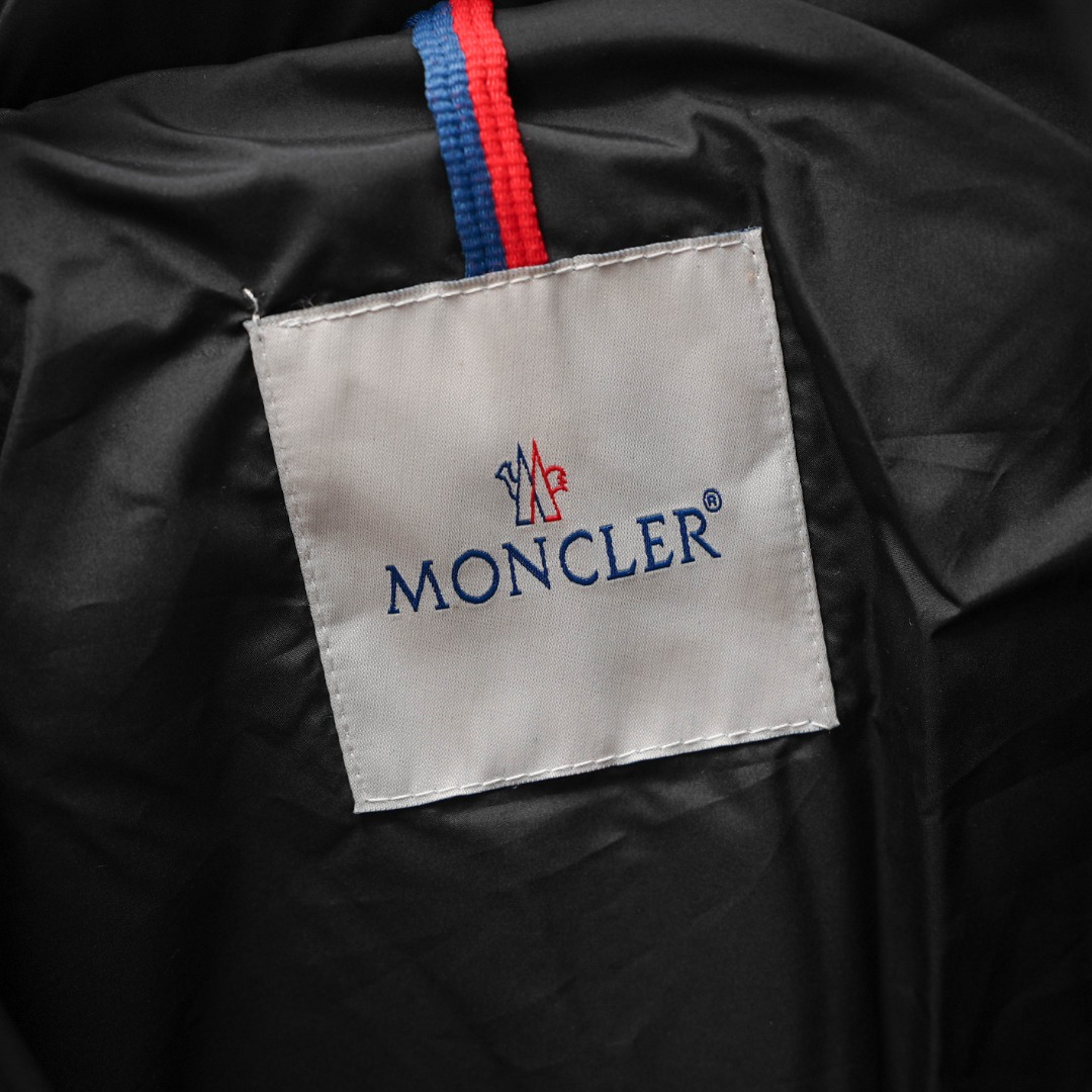 Moncler Haute Couture Haute Couture Ready-to-Wear Clothing Dress Jacket 8