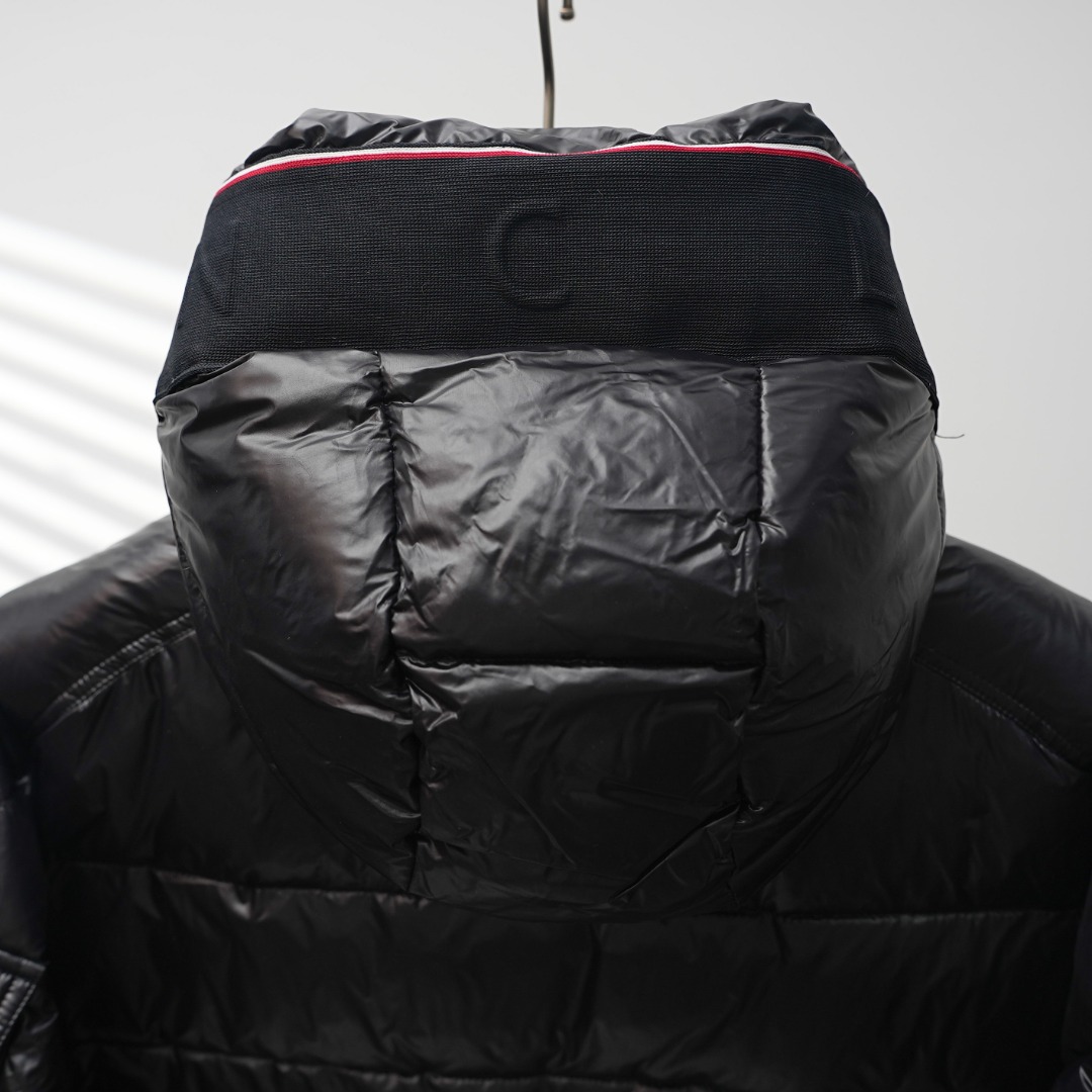 Moncler Haute Couture Designer Jacket Coat Ready-to-Wear Ref.5A8A58F1 3