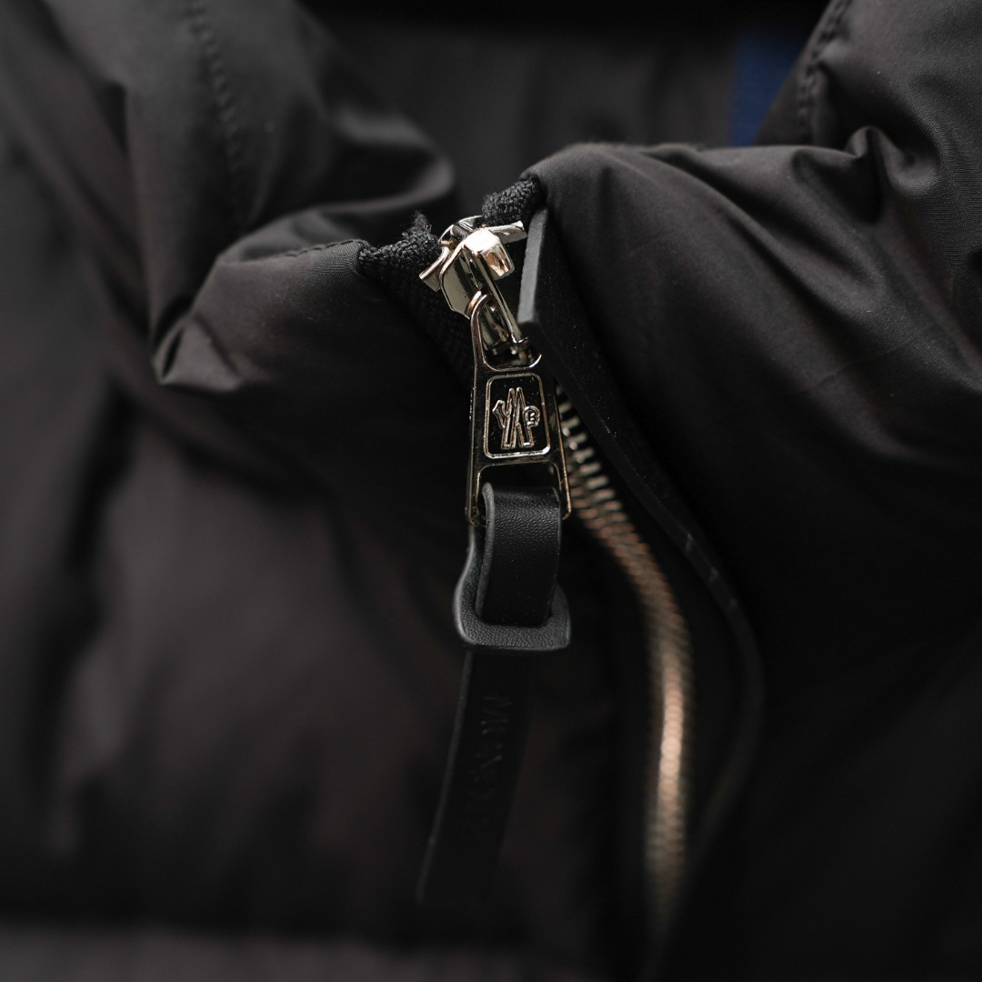 盟可睐 Moncler 高定典藏名品高定成衣时装外套连衣裙衬衫T恤 #D851789C 7
