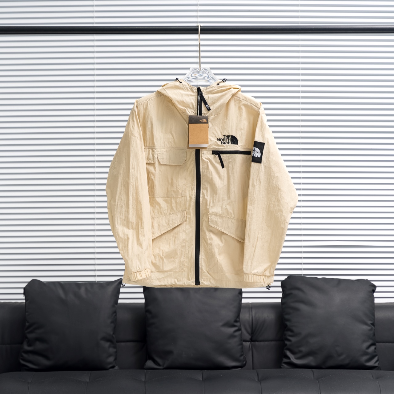 工厂直供💰110
TNF丨北面NJ3LQ03KL韩版防晒服
配色:白色 灰色 卡其 紫色
尺码:XS-XXL