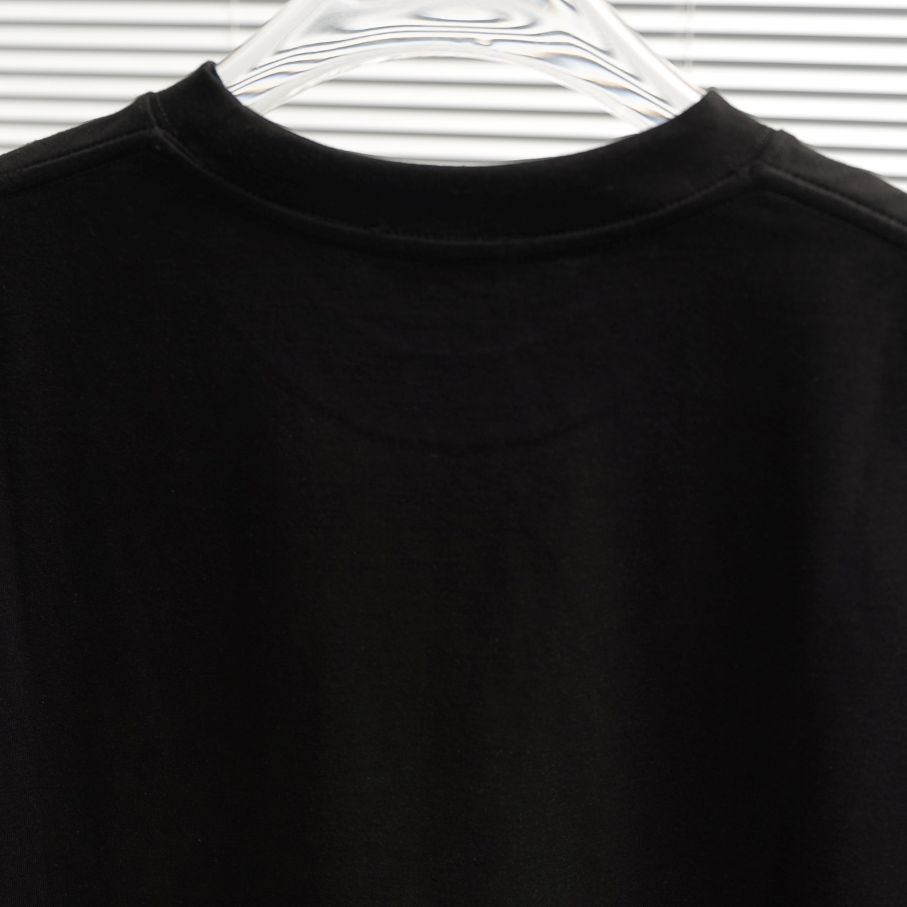 Lululemon/露露乐蒙 立体硅胶反光标识短袖T恤 黑色