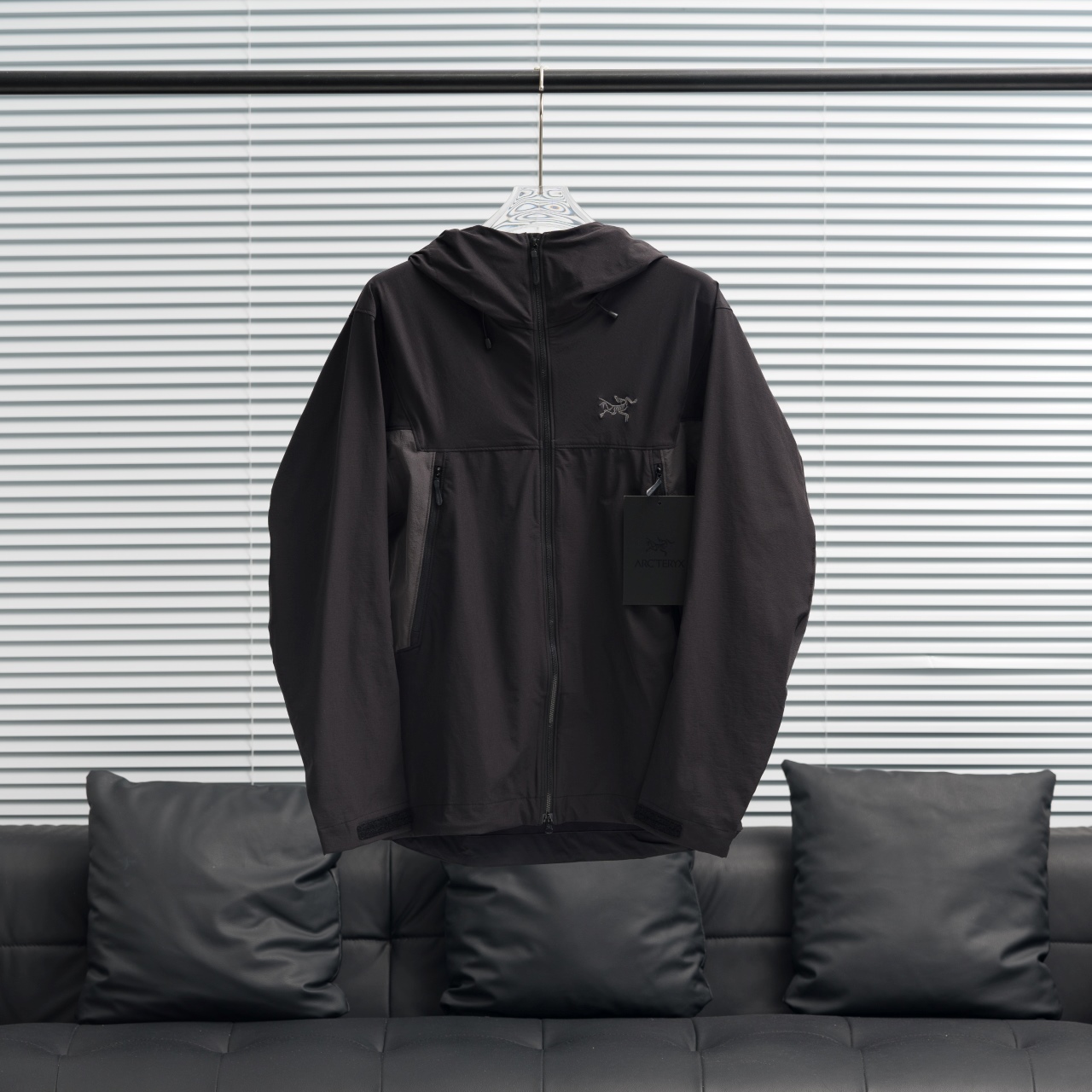 Arc'teryx Serratus Hoody Climbing Jacket - Black, Versatile Sizes S-XXL 2 windows1748230104752 809662049 1632247998