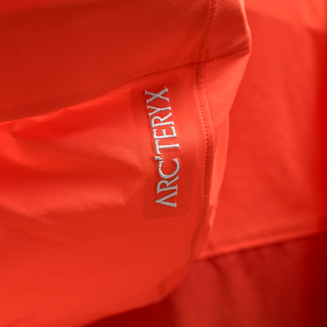 Arc'teryx Serratus Hoody Jacket - Climbing & Hiking - Orange - S to XXL 4 windows1748230161845 56135132 1949398382