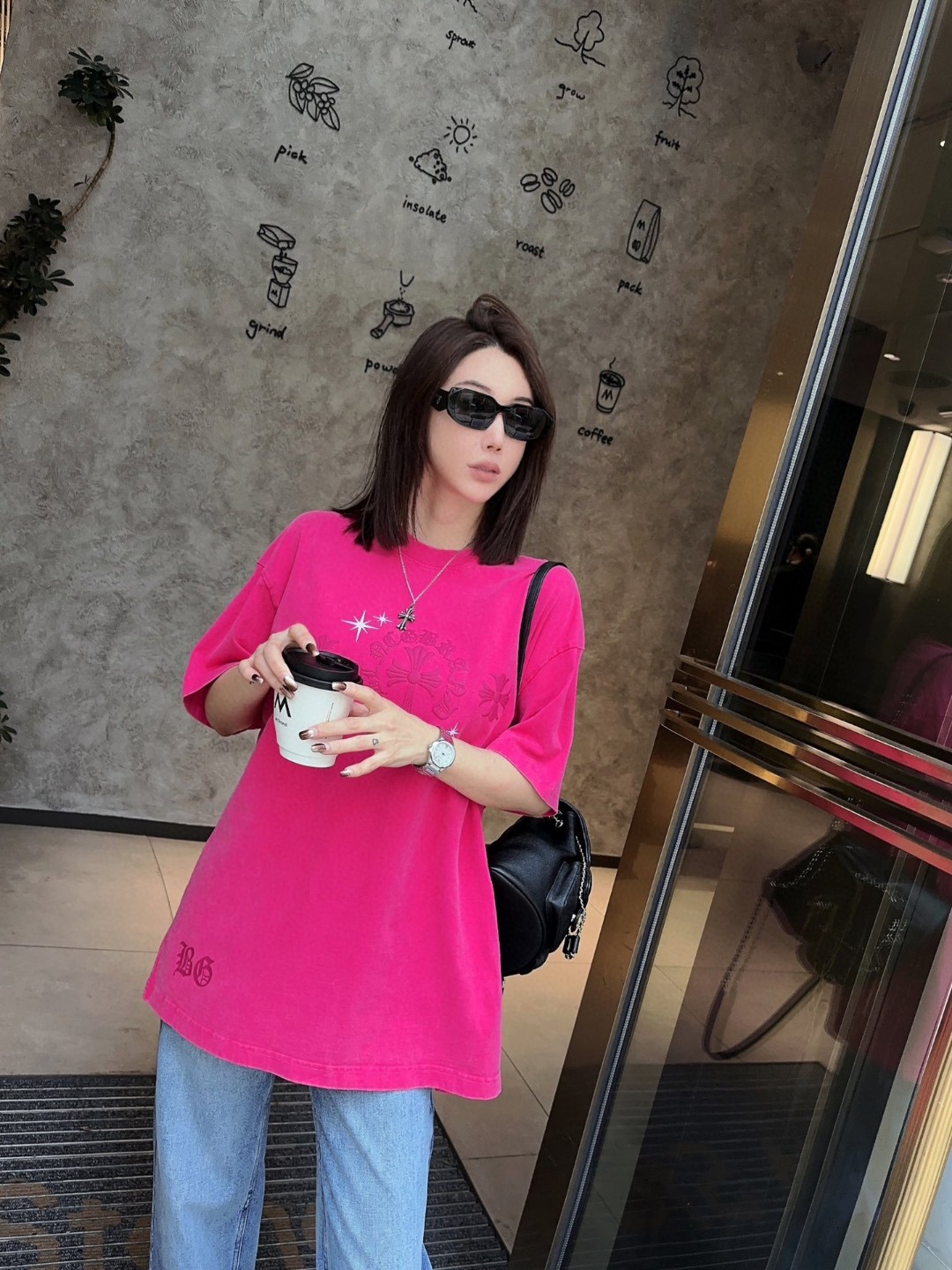 Chrome Hearts Women's Pink Cross Graphic T-Shirt, Street Style Fashion 4 a1713145046755 1672