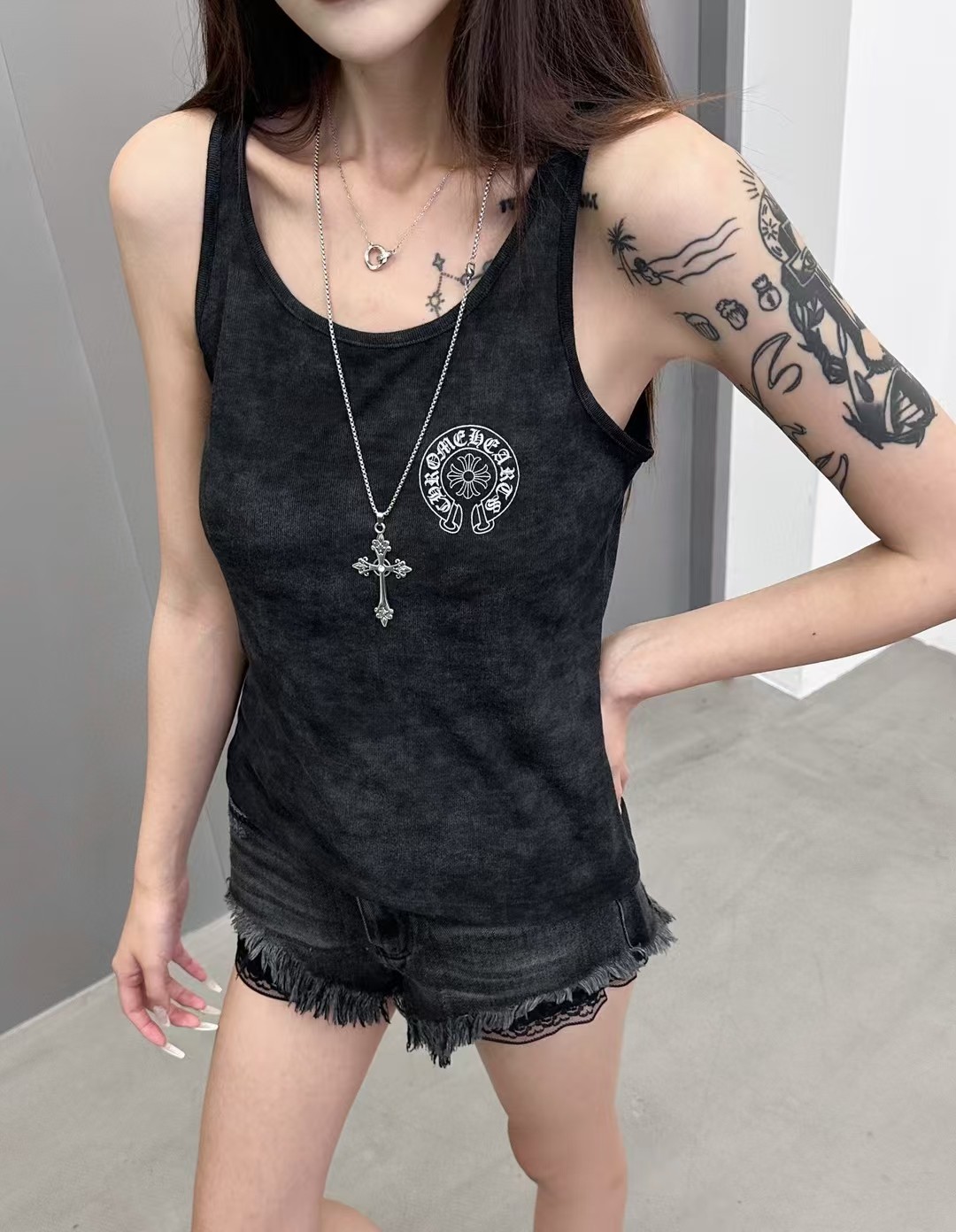 Women’s Outfits Transformed with Zencrops, Vests, Dyes, and Fabrics: P368 Fashion Trends - 图片 4