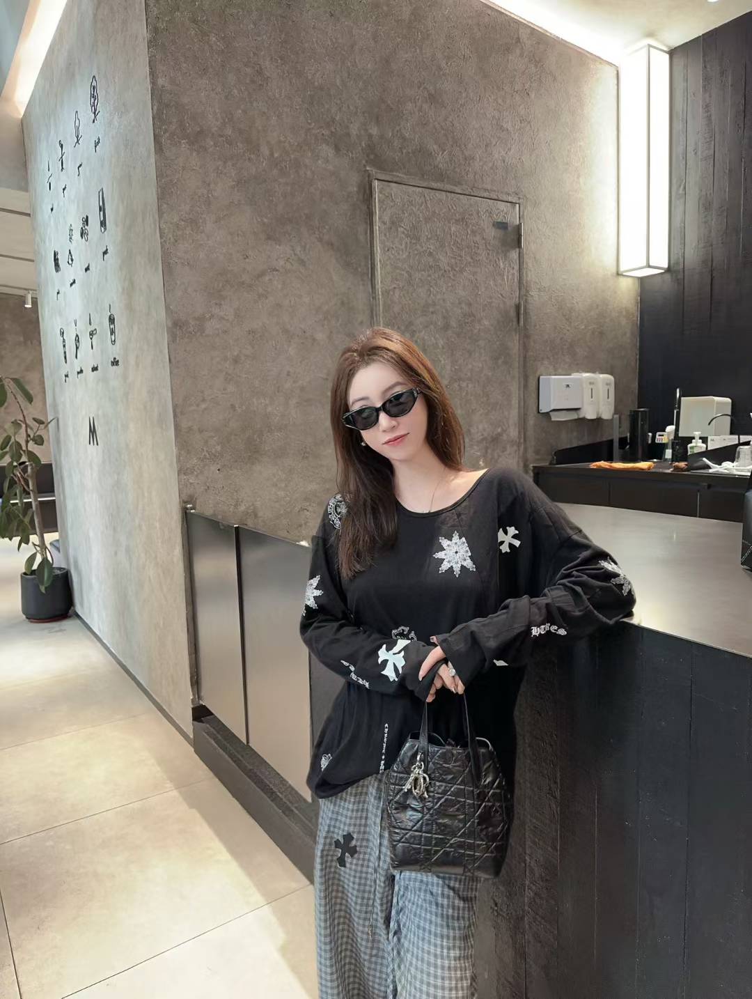 Versatile Women’s Dress: P414 – Long-Sleeved, Lazy, Fragrance-Free, One-Size-Fits-All. - 图片 1