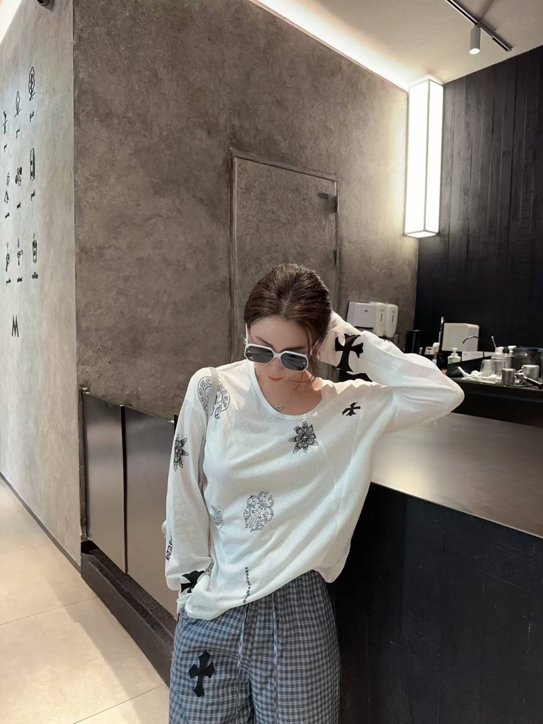 P414 IS A WOMAN WITH A LONG-SLEEVED, LAZY, FRAGRANCE, LONG-SLEEVED, COOL, HOT, SUMMER-SKINNED, SKINNY SML. - 图片 1