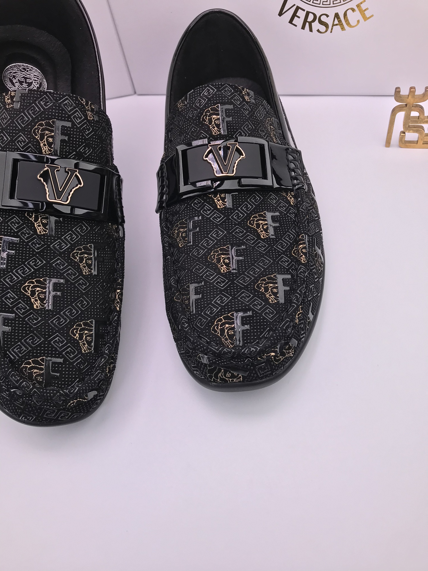 Versace Perfect
 Shoes Moccasin Bronzing Cowhide Rubber Casual