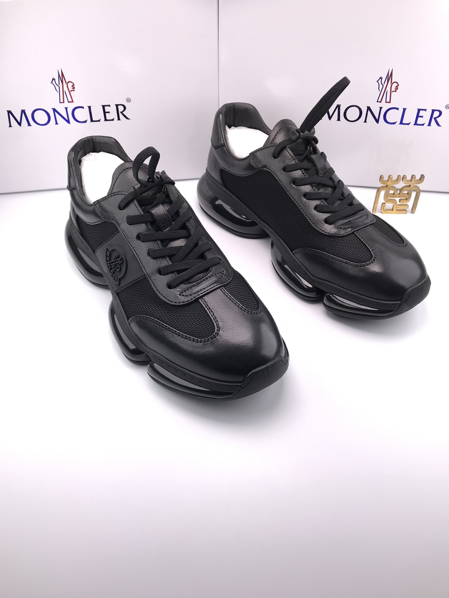 mirror copy luxury
 Moncler AAAAA
 Casual Shoes Casual