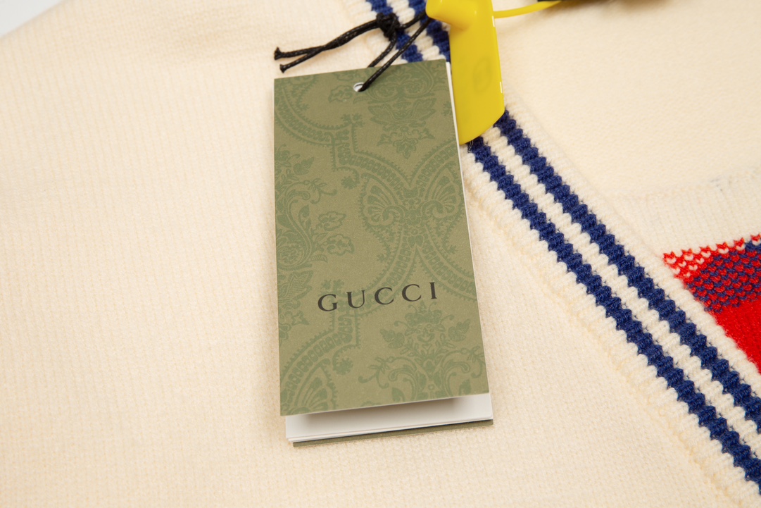 Gucci/古驰 23Fw 后背卡通图案logo毛衣开衫