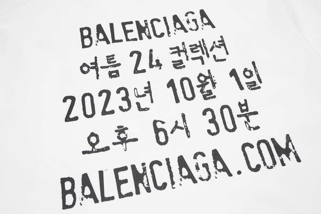 Balenciaga/巴黎世家 最新系列 磨破 做旧后背韩文字母T恤