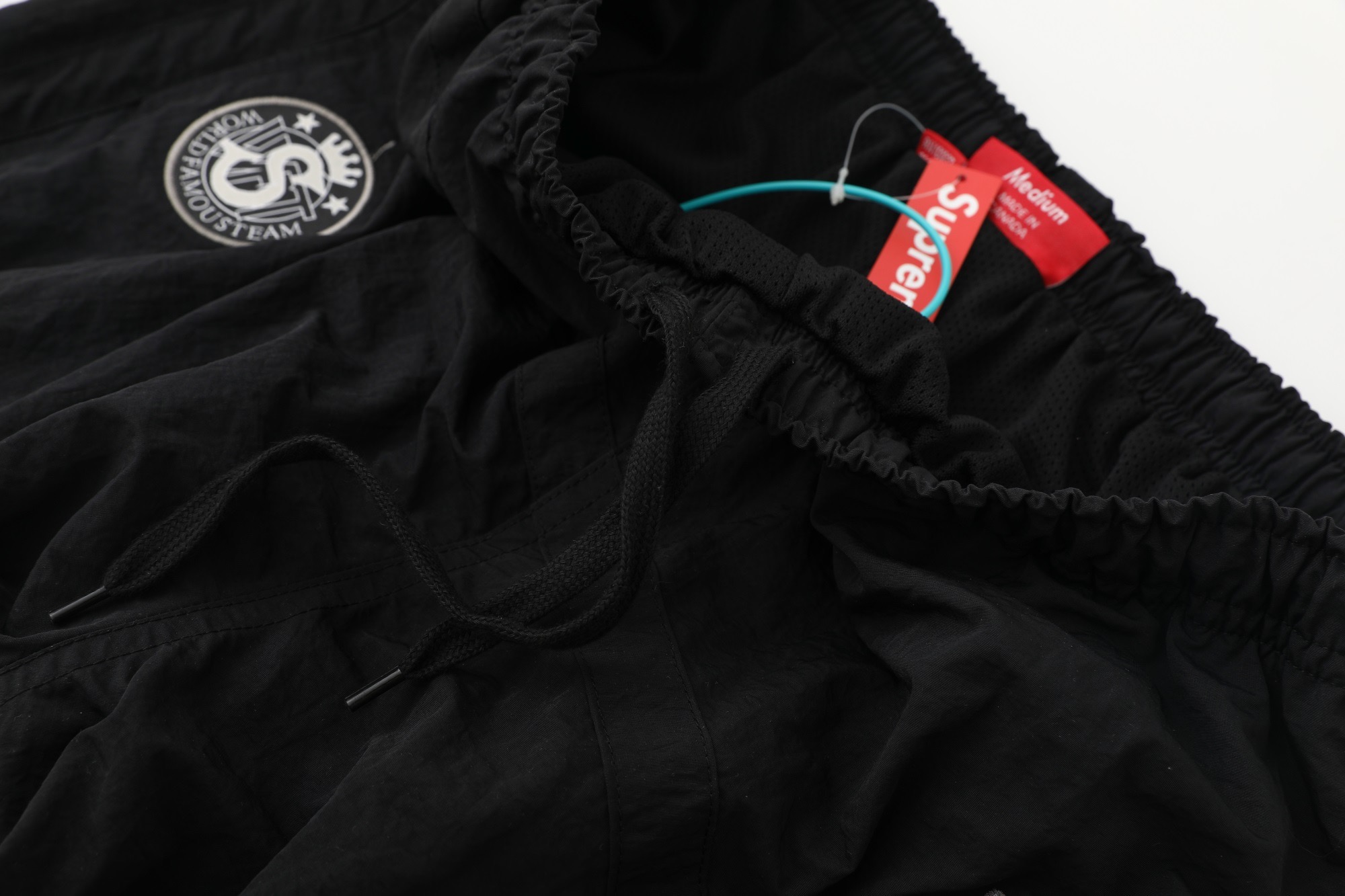Supreme SS25 Old English Track Jacket & Pants Set - Streetwear Style 35 i1753196559885 7015 0 33