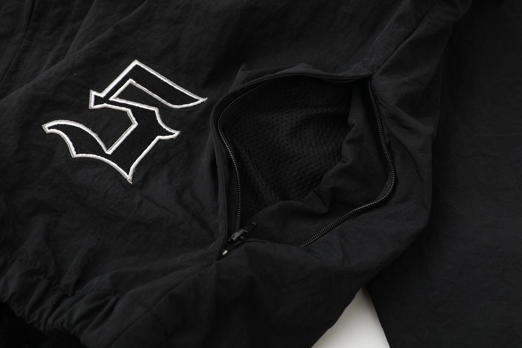 Supreme SS25 Old English Track Jacket & Pants Set - Streetwear Style 20 i1753196560999 7528 0 18