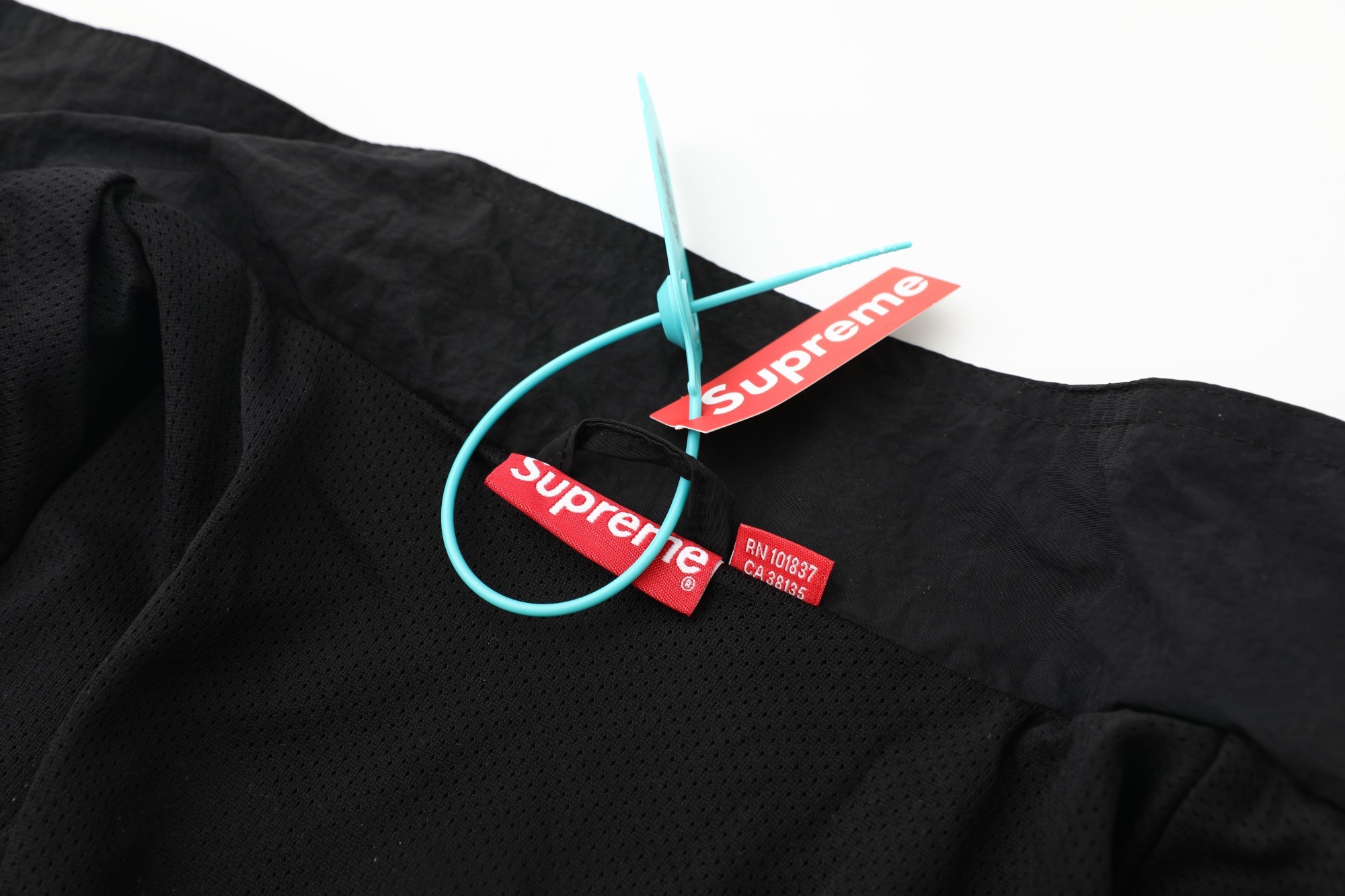 Supreme SS25 Old English Track Jacket & Pants Set - Streetwear Style 23 i1753196561695 6360 0 21